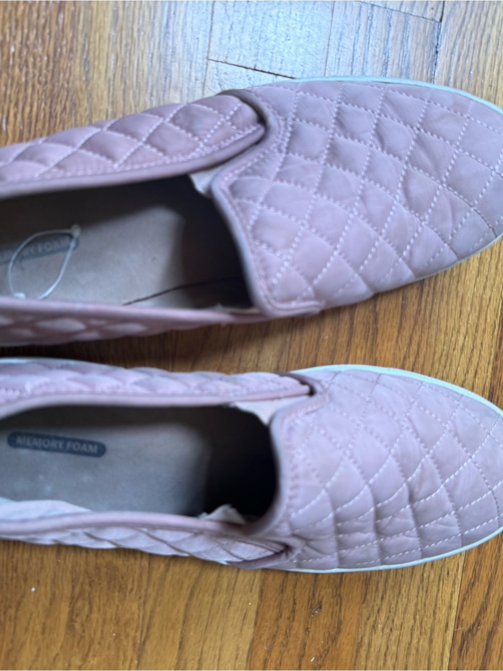 Quilted Slip-On Women's Sneakers in Blush Pink